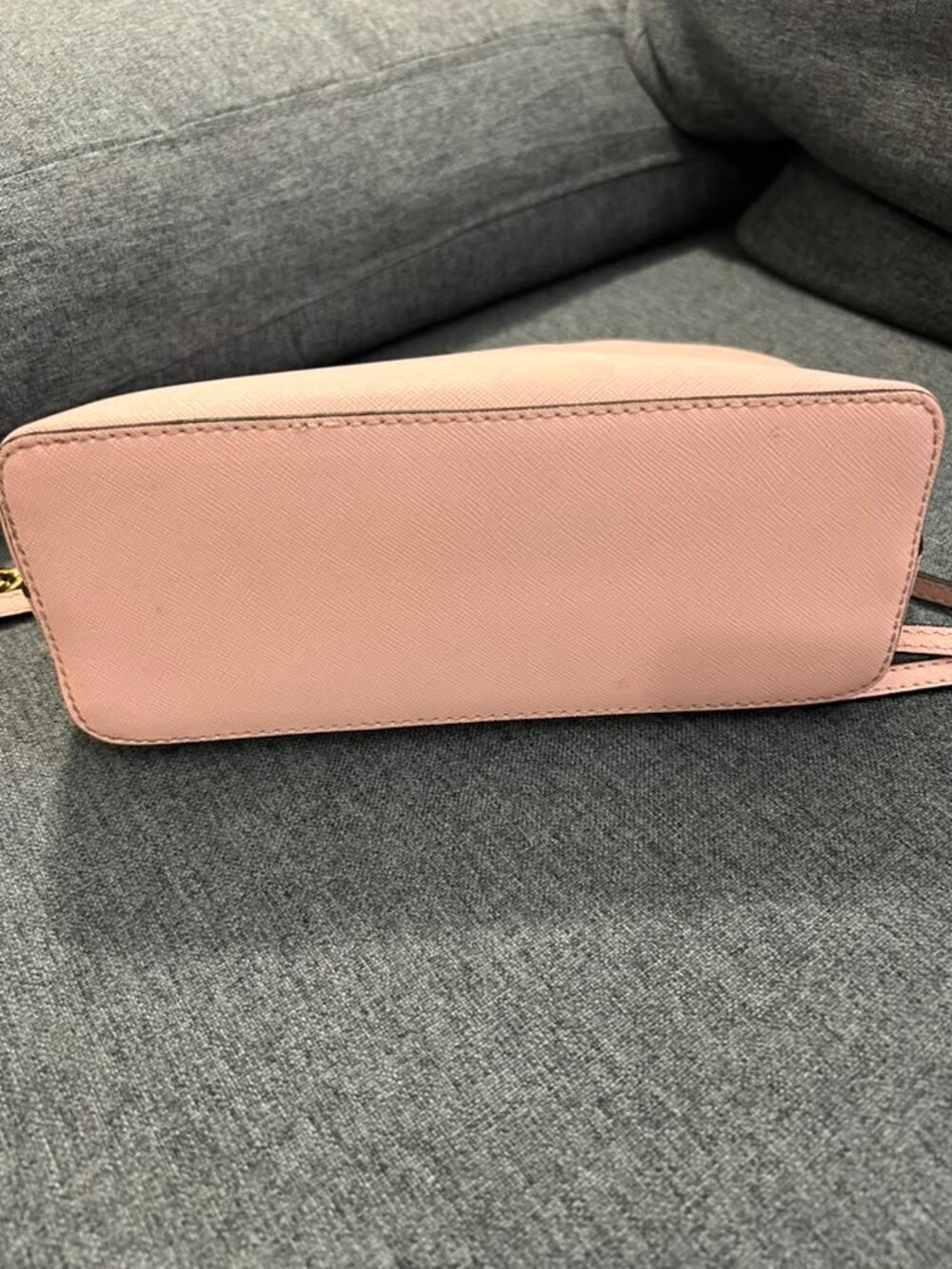 Michael Kors Pink Saffiano Dome Crossbody Bag W/ White Glasses Case Set - Picture 2 of 3